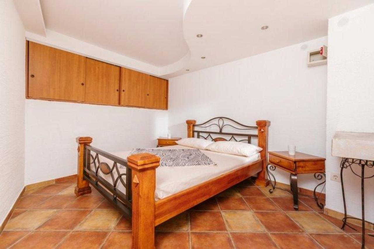 Monte Perla Residence Sveti Stefan Buitenkant foto